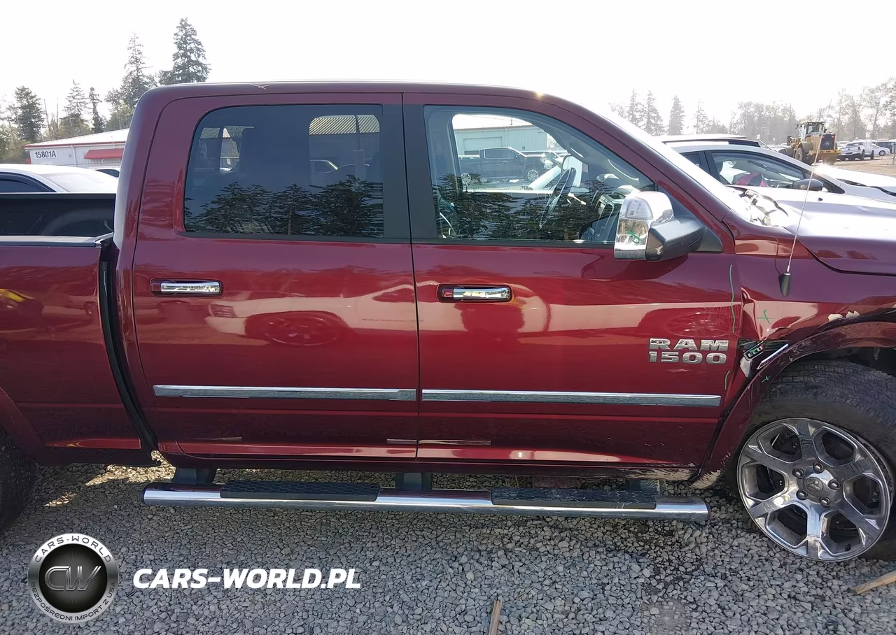 2018 Ram 1500 Laramie 4X4 6'4 Box VIN:1C6RR7VM9JS254045 - 13