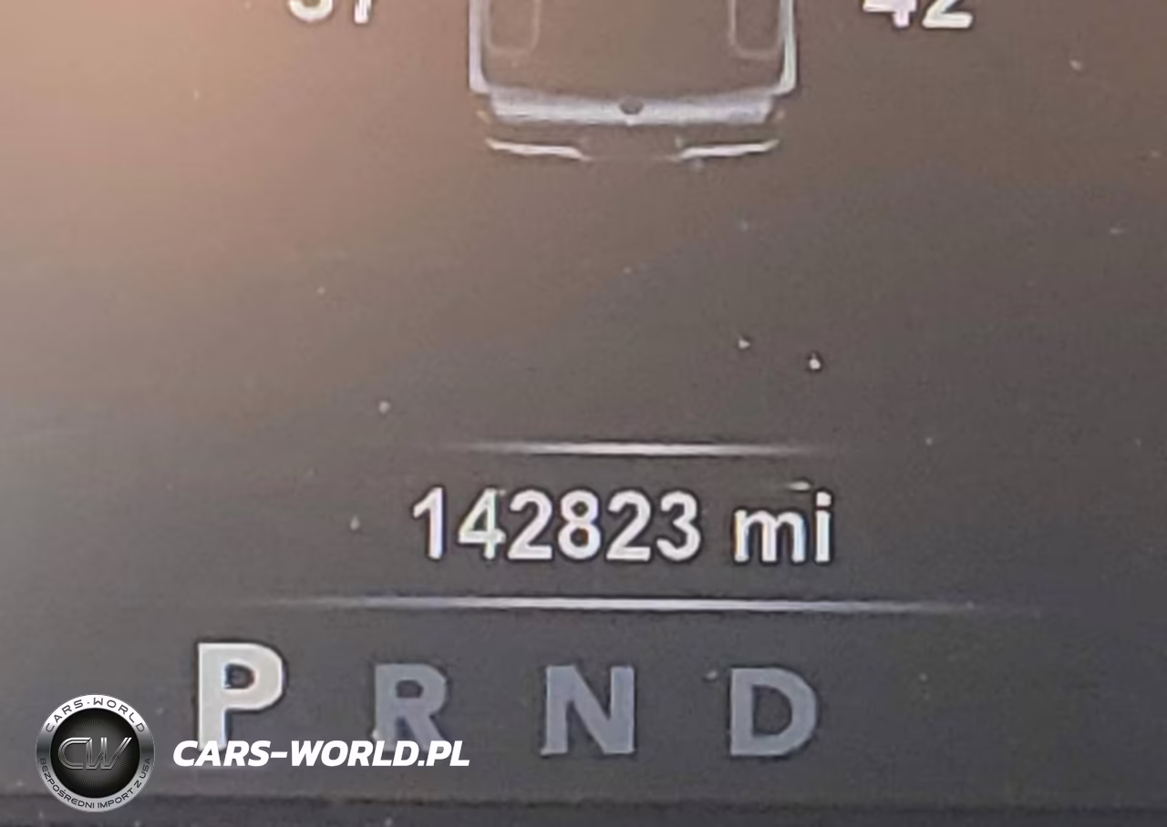 2018 Ram 1500 Laramie 4X4 6'4 Box VIN:1C6RR7VM9JS254045 - 15
