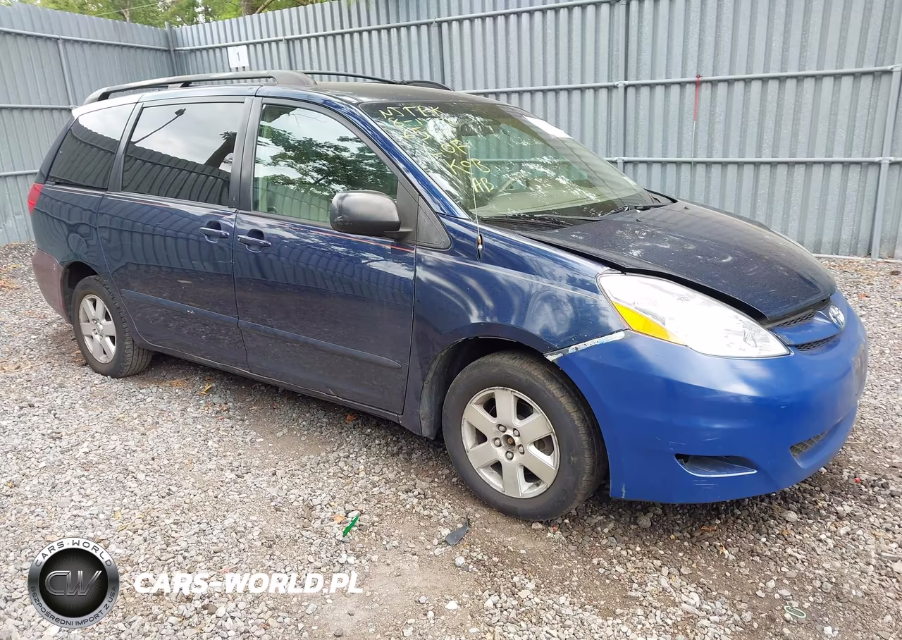 2007 Toyota Sienna Ce-Le – zdjęcie 1 z 11
