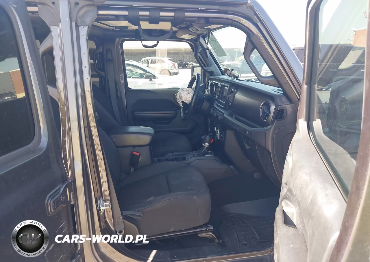 2018 Jeep Wrangler Unlimited Sport S 4X4 VIN:1C4HJXDG1JW116838 - 5