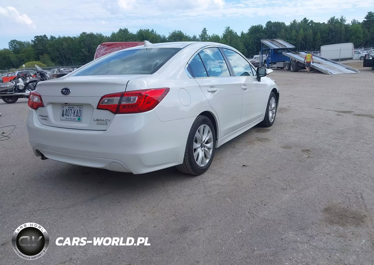 2017 Subaru Legacy 2.5I Premium VIN:4S3BNAC60H3065005 - 4