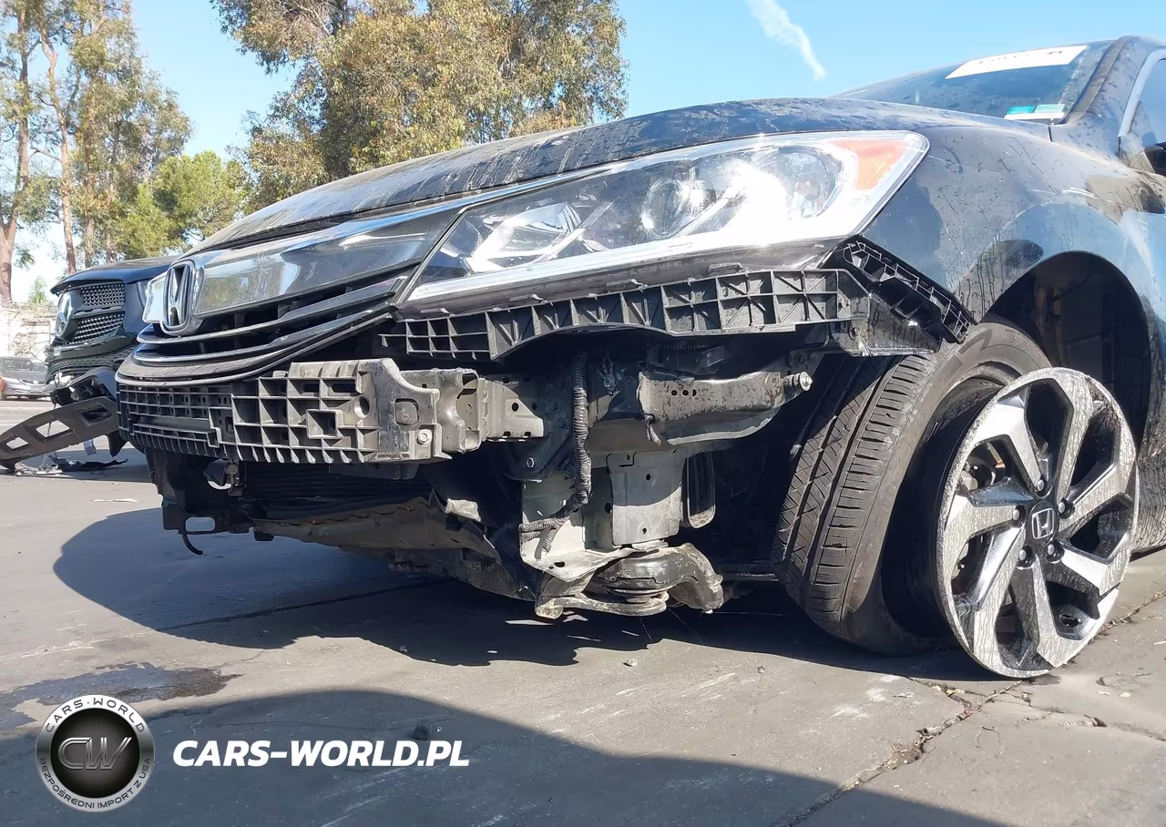 2017 Honda Accord Ex-L V6 VIN:1HGCR3F8XHA013265 - 6
