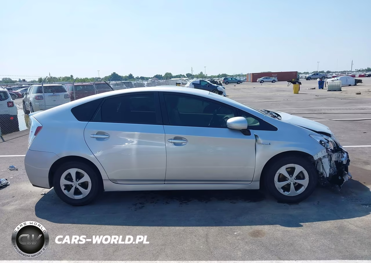 2012 Toyota Prius Two VIN:JTDKN3DU1C5445167 - 13