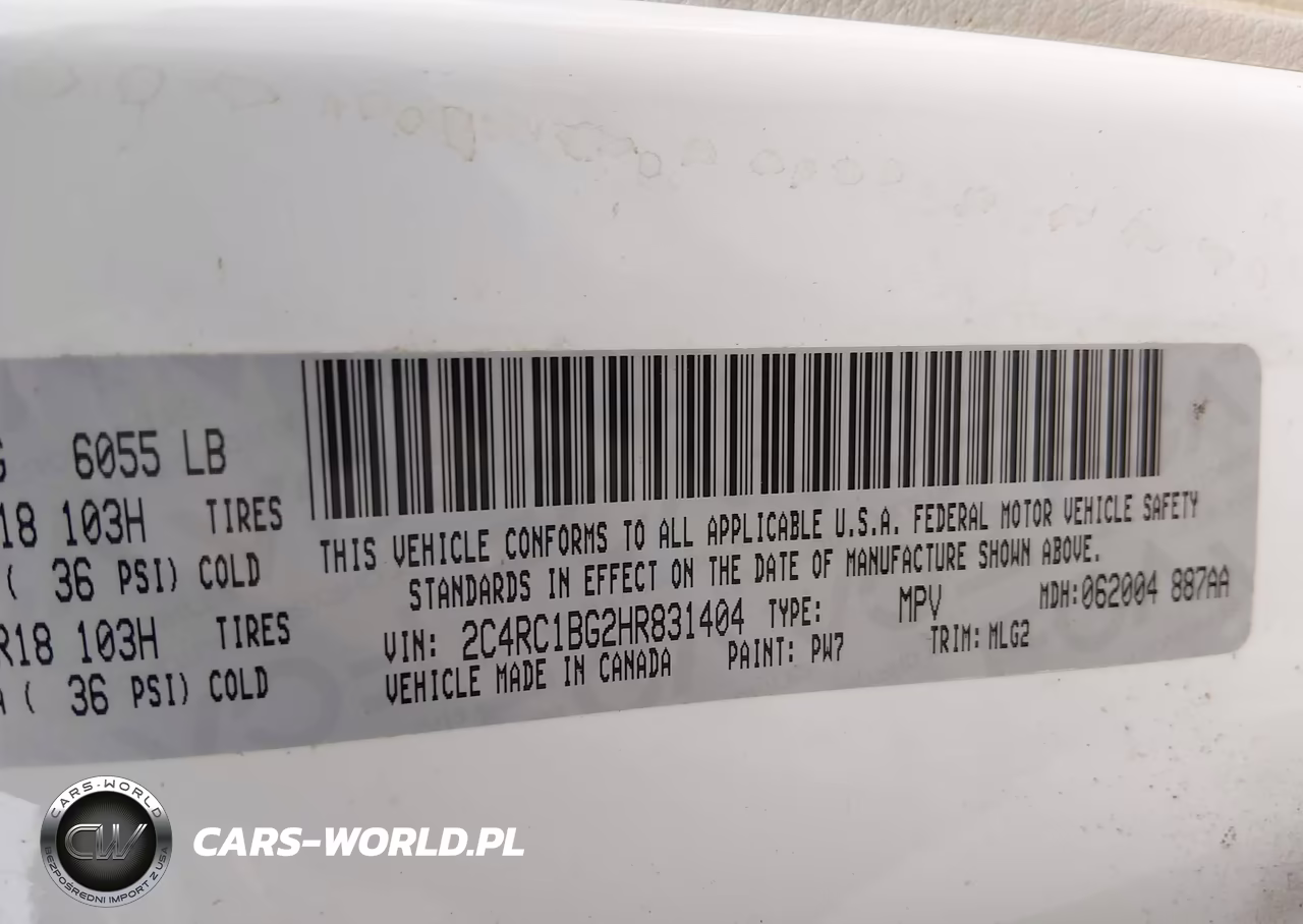2017 Chrysler Pacifica Touring-L VIN:2C4RC1BG2HR831404 - 9