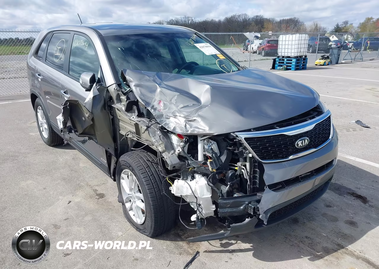 2015 Kia Sorento Lx VIN:5XYKTCA61FG591916 - 6