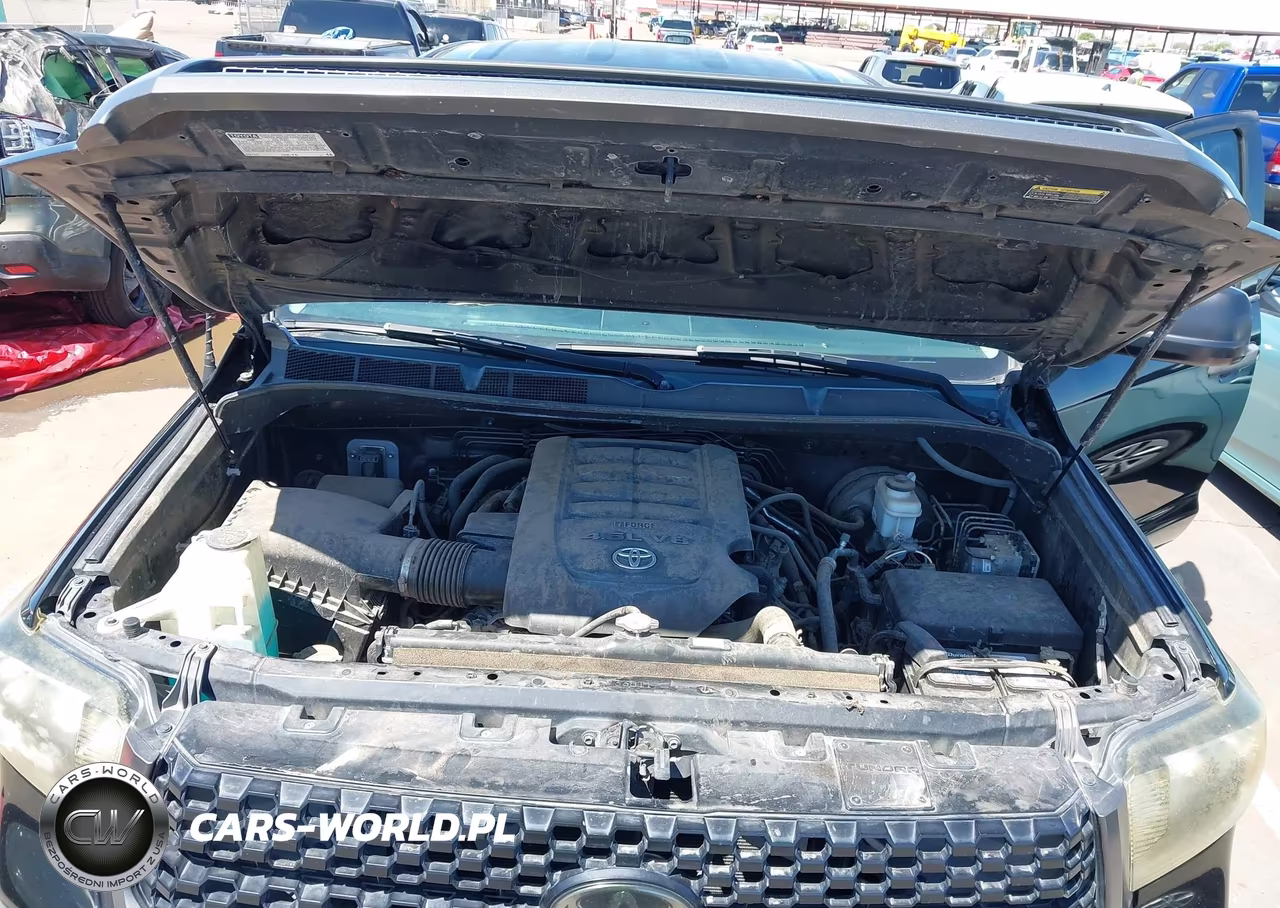 2018 Toyota Tundra Sr 4.6L V8 VIN:5TFRM5F10JX133732 - 10