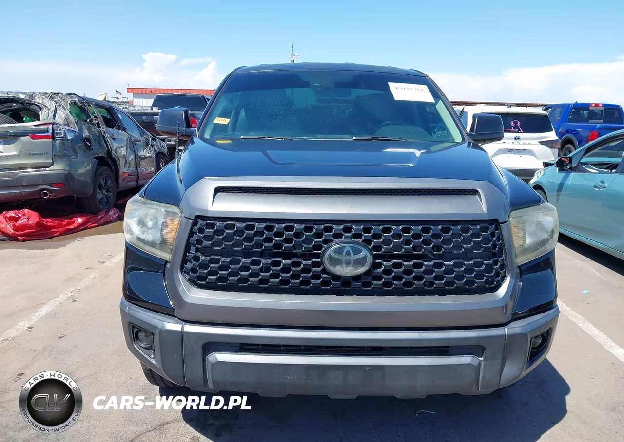 2018 Toyota Tundra Sr 4.6L V8 VIN:5TFRM5F10JX133732 - 12