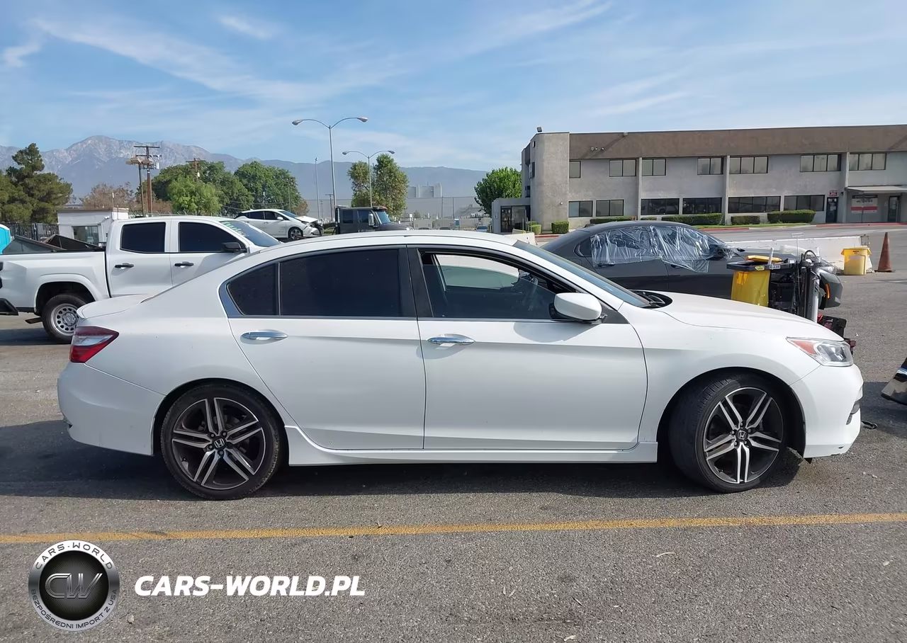 2017 Honda Accord Sport Se VIN:1HGCR2F18HA180589 - 13
