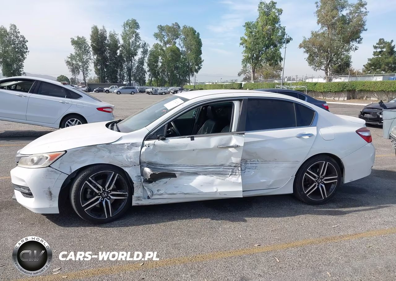 2017 Honda Accord Sport Se VIN:1HGCR2F18HA180589 - 14