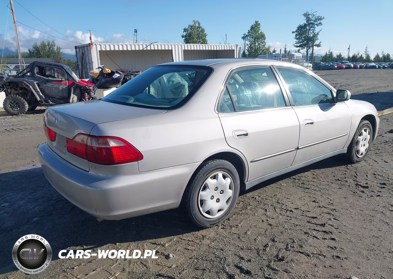1999 Honda Accord Lx VIN:1HGCG5543XA146268 - 4