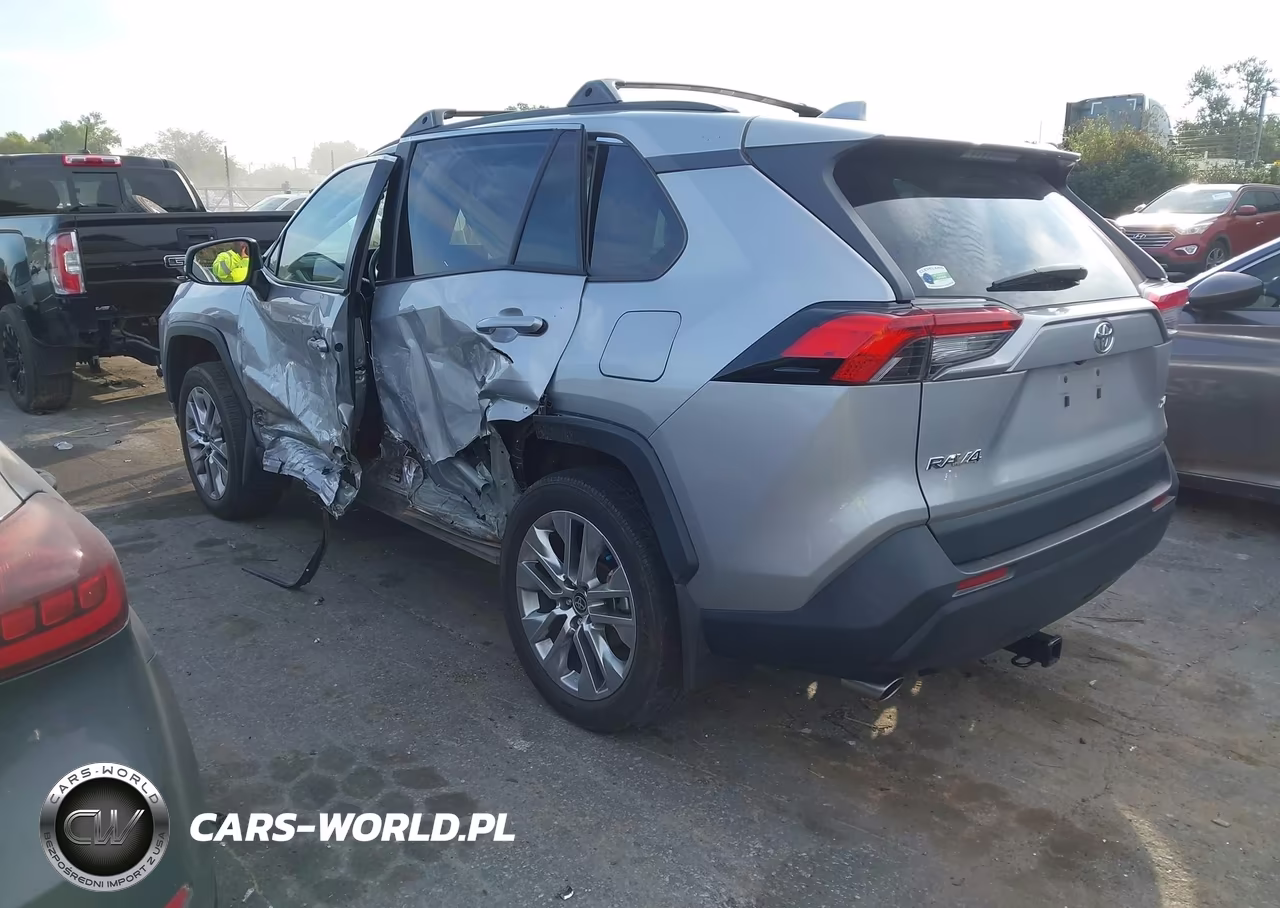 2024 Toyota Rav4 Xle Premium VIN:2T3C1RFV3RW349339 - 3