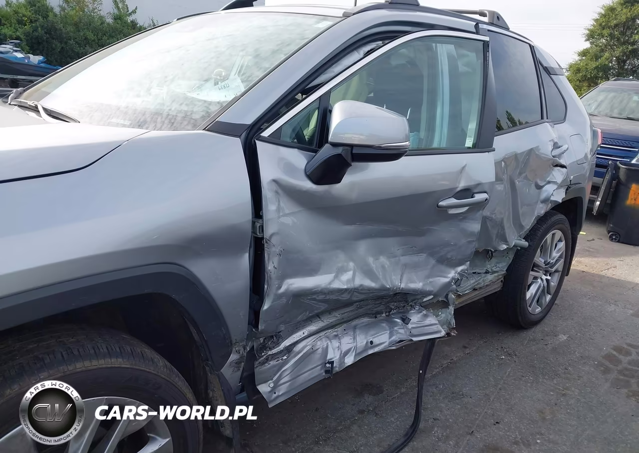 2024 Toyota Rav4 Xle Premium VIN:2T3C1RFV3RW349339 - 6