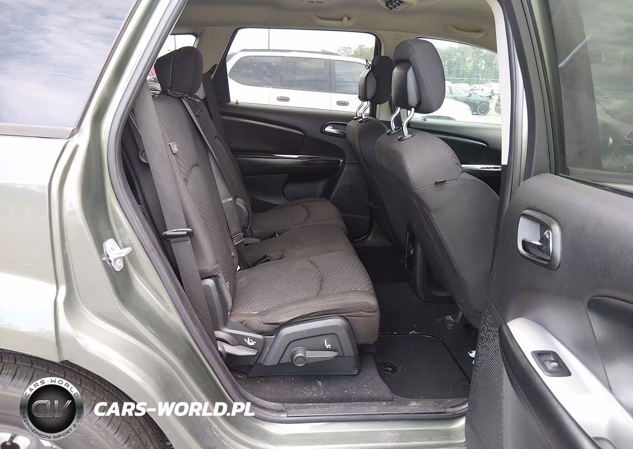 2016 Dodge Journey Se VIN:3C4PDCAB8GT194729 - 8