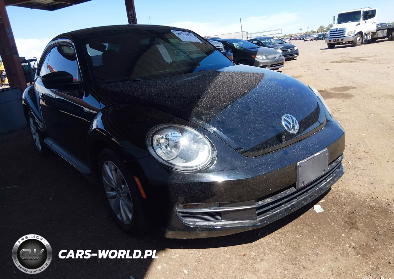 2013 Volkswagen Beetle 2.5L Entry