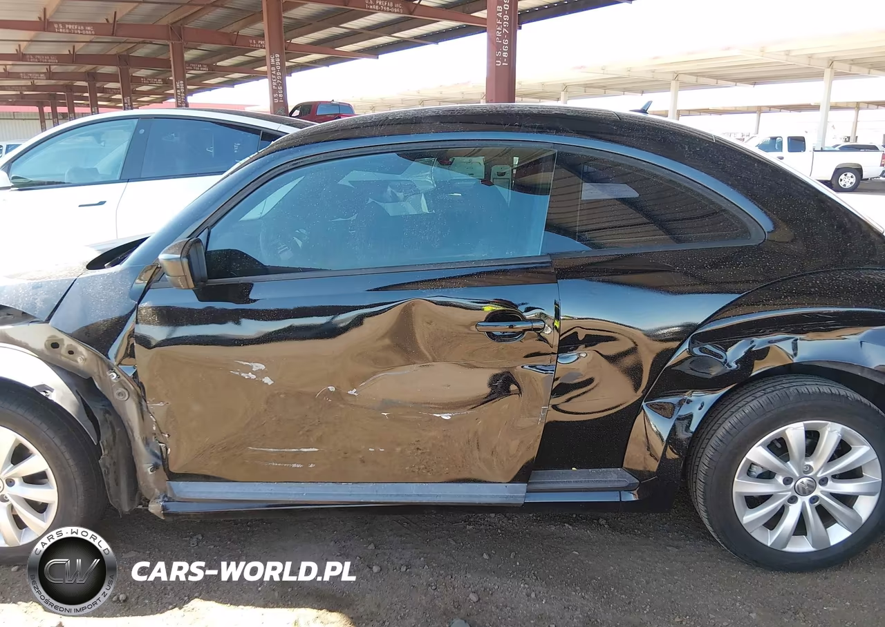 2013 Volkswagen Beetle 2.5L Entry VIN:3VWFP7AT3DM652473 - 15