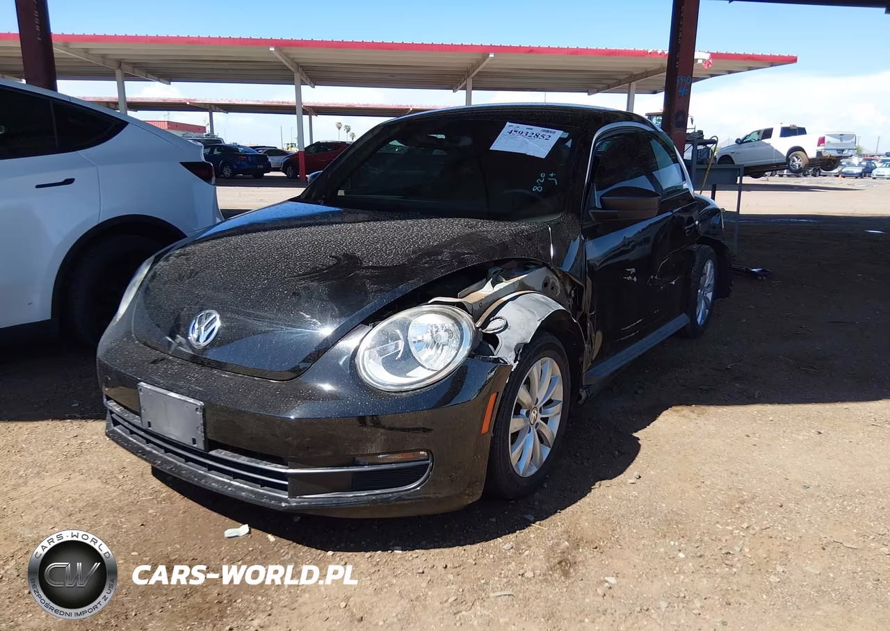 2013 Volkswagen Beetle 2.5L Entry VIN:3VWFP7AT3DM652473 - 2