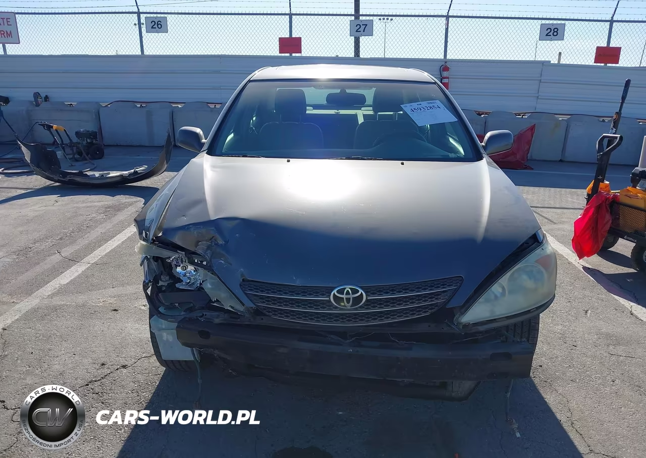 2004 Toyota Camry Xle V6 VIN:4T1BF32K94U588773 - 17