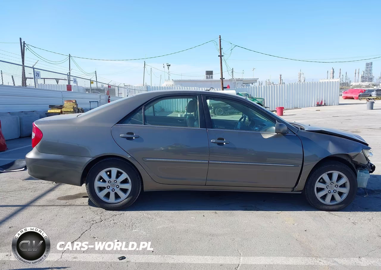 2004 Toyota Camry Xle V6 VIN:4T1BF32K94U588773 - 18