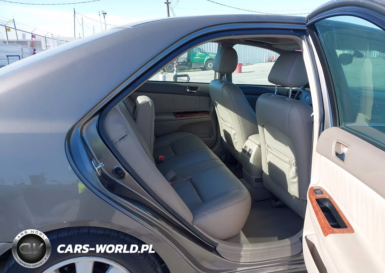 2004 Toyota Camry Xle V6 VIN:4T1BF32K94U588773 - 8