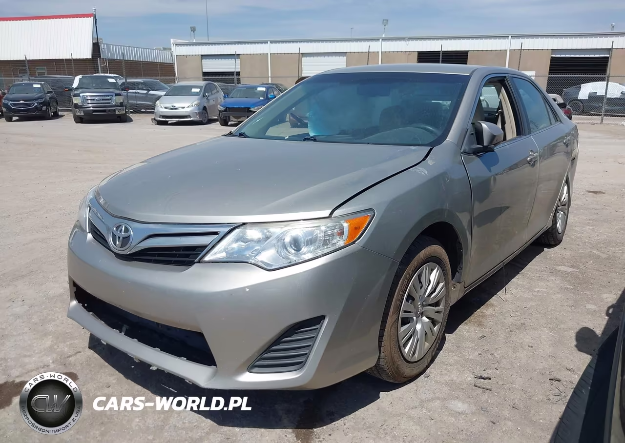 2014 Toyota Camry Le VIN:4T4BF1FK4ER338301 - 2