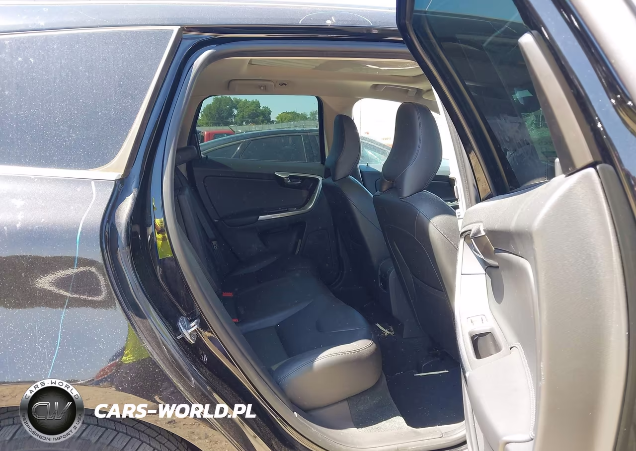 2016 Volvo Xc60 T5 Drive-E Premier VIN:YV440MDK7G2825050 - 8