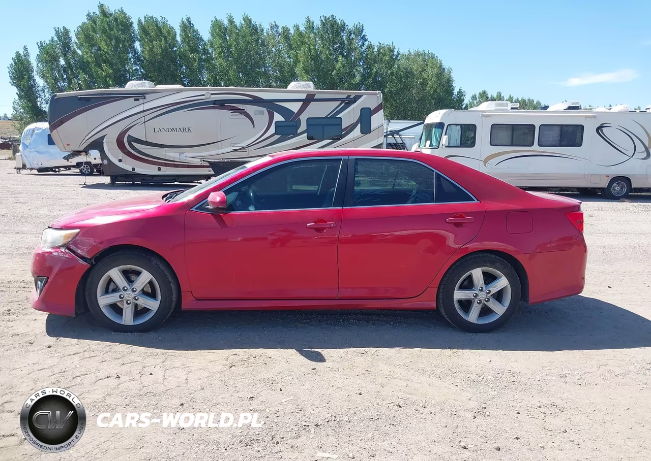 2013 Toyota Camry Se VIN:4T1BF1FK5DU709183 - 15
