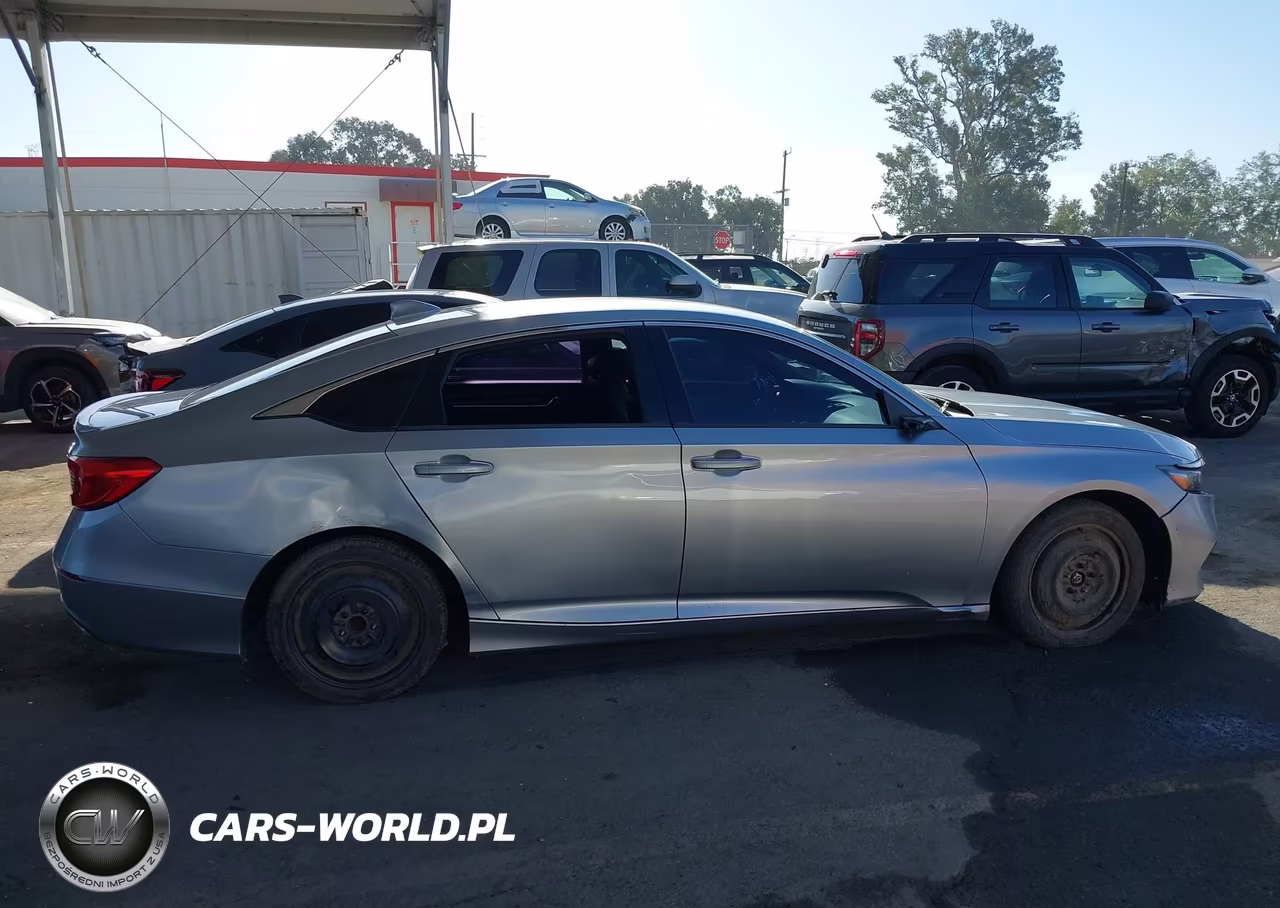 2018 Honda Accord Sport VIN:1HGCV1F37JA239919 - 13