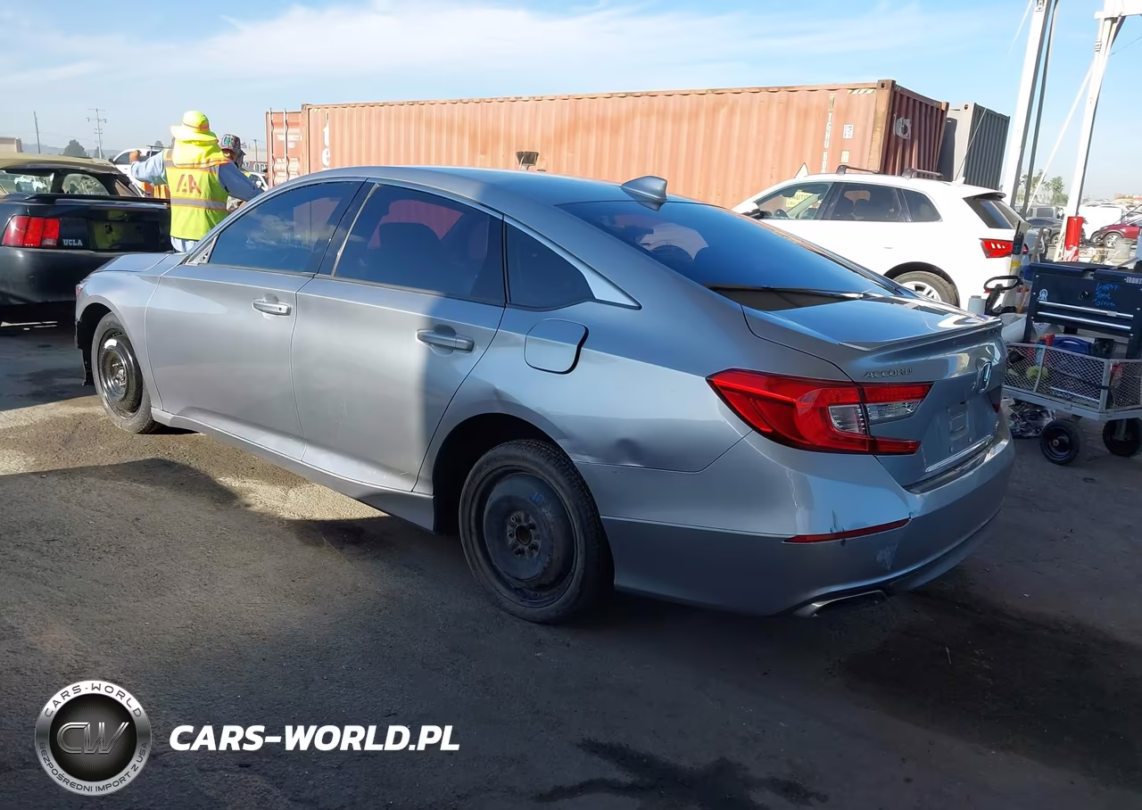 2018 Honda Accord Sport VIN:1HGCV1F37JA239919 - 3