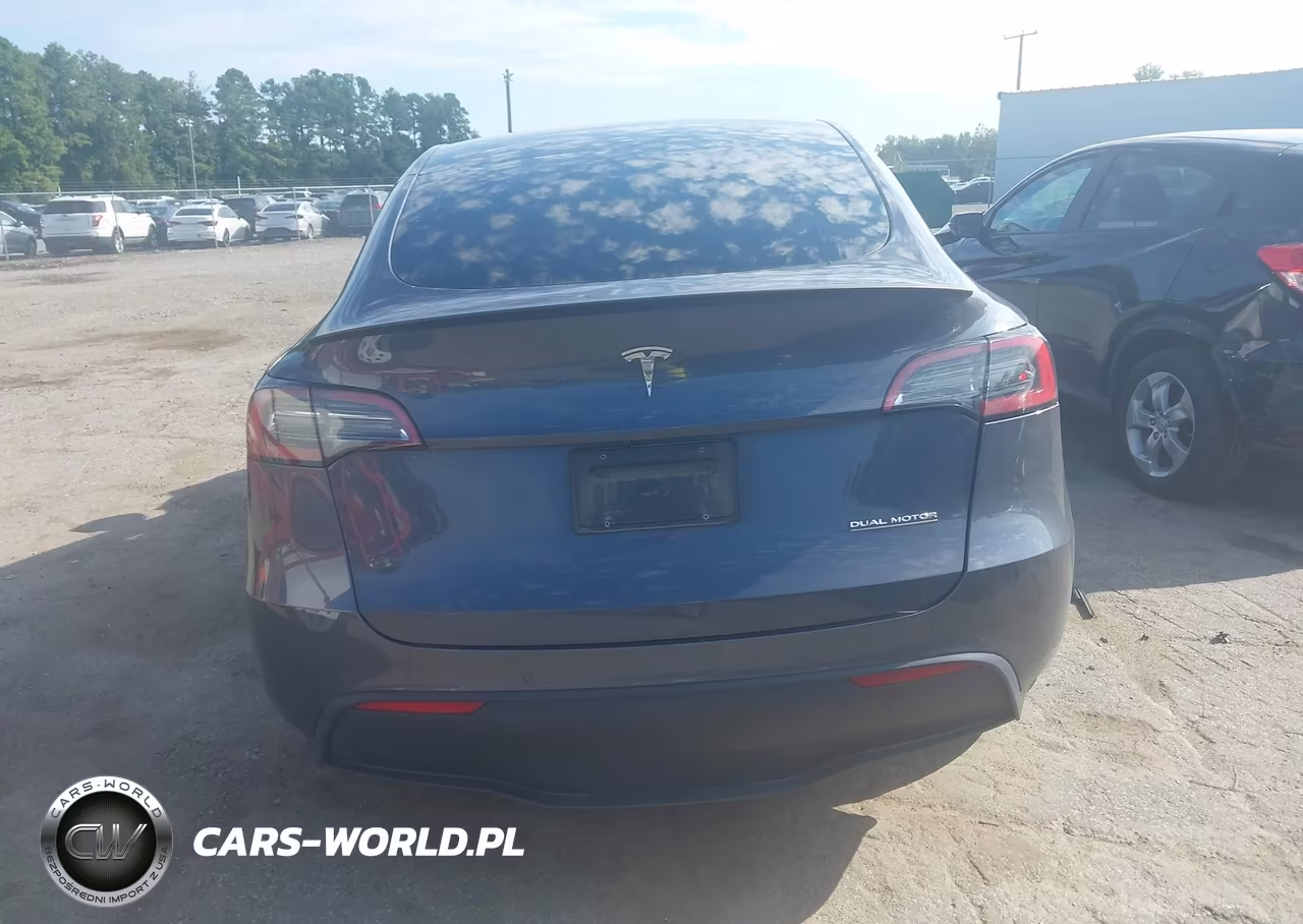 2022 Tesla Model Y Performance Dual Motor All-Wheel Drive VIN:7SAYGDEF4NF446053 - 15