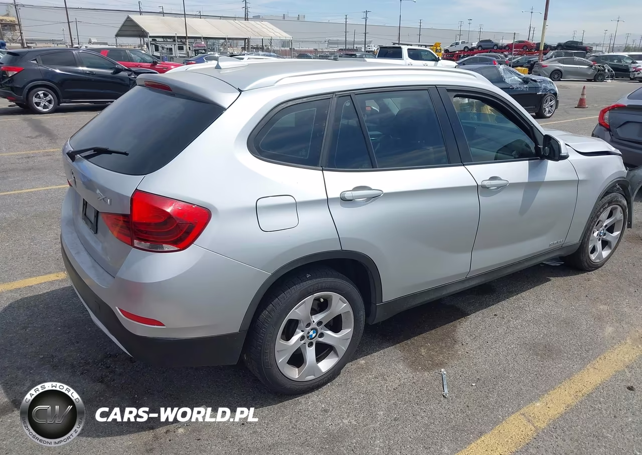 2014 BMW X1 Sdrive28I VIN:WBAVM1C50EVW51708 - 4