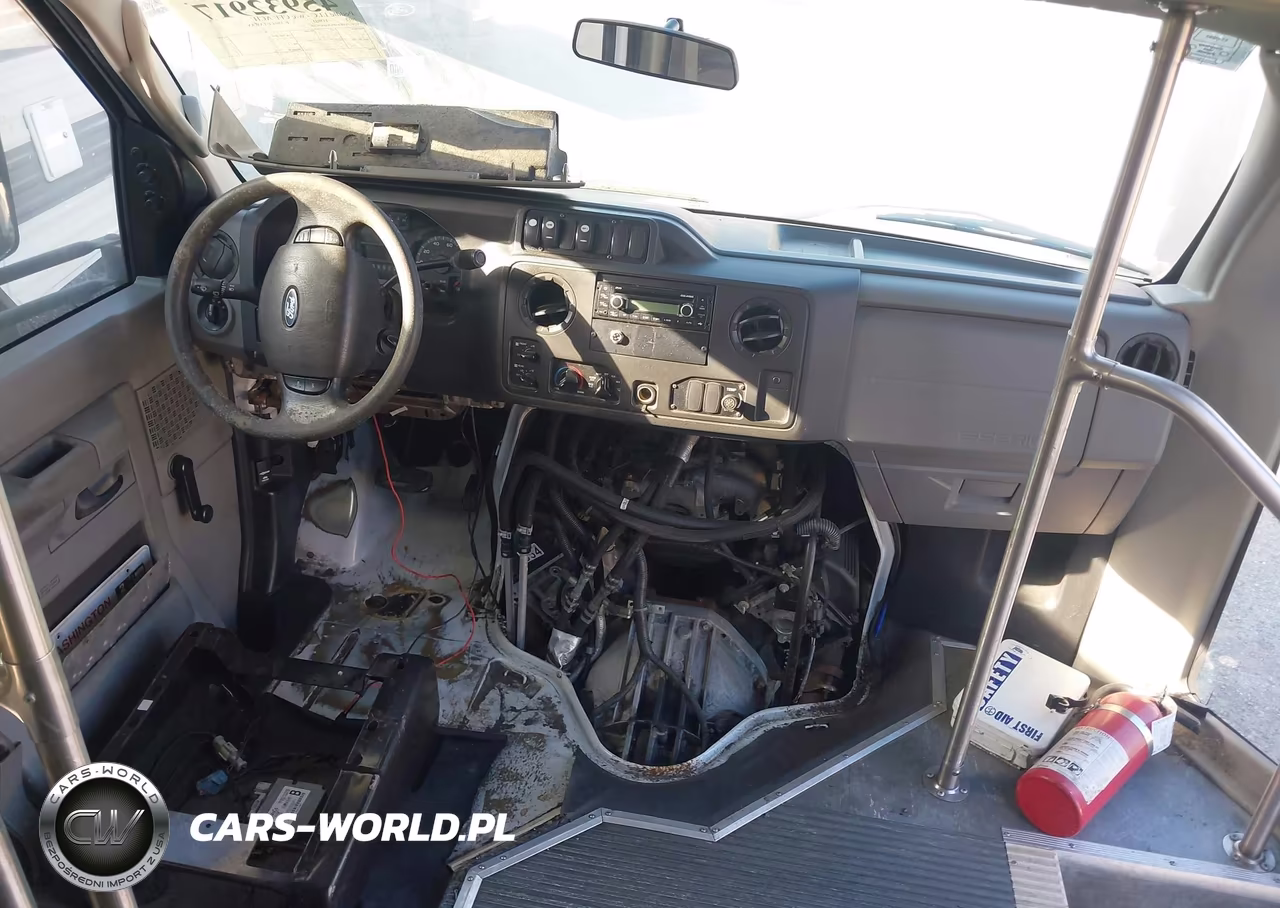 2013 Ford E-350 Cutaway VIN:1FDEE3FS7DDA95233 - 6