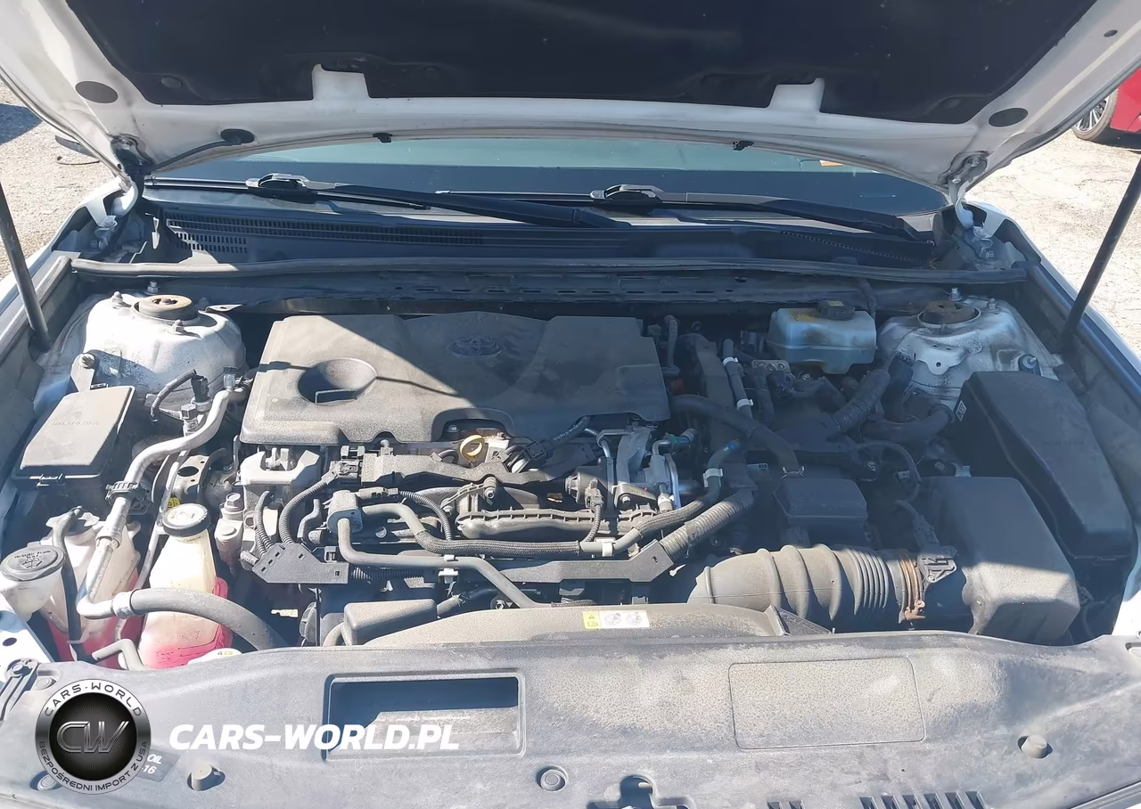 2018 Toyota Camry Hybrid Le VIN:4T1B31HK3JU506018 - 10