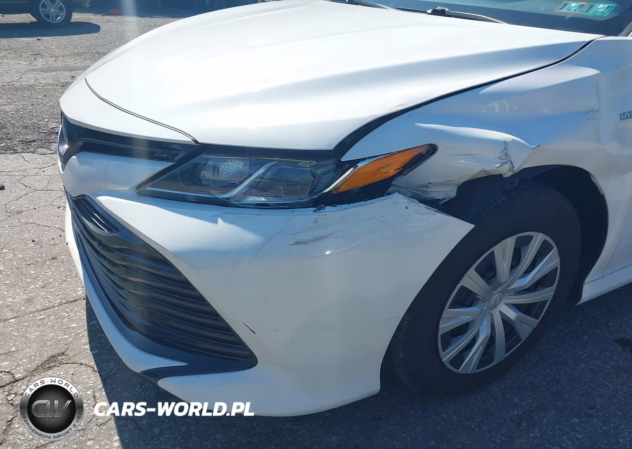 2018 Toyota Camry Hybrid Le VIN:4T1B31HK3JU506018 - 6