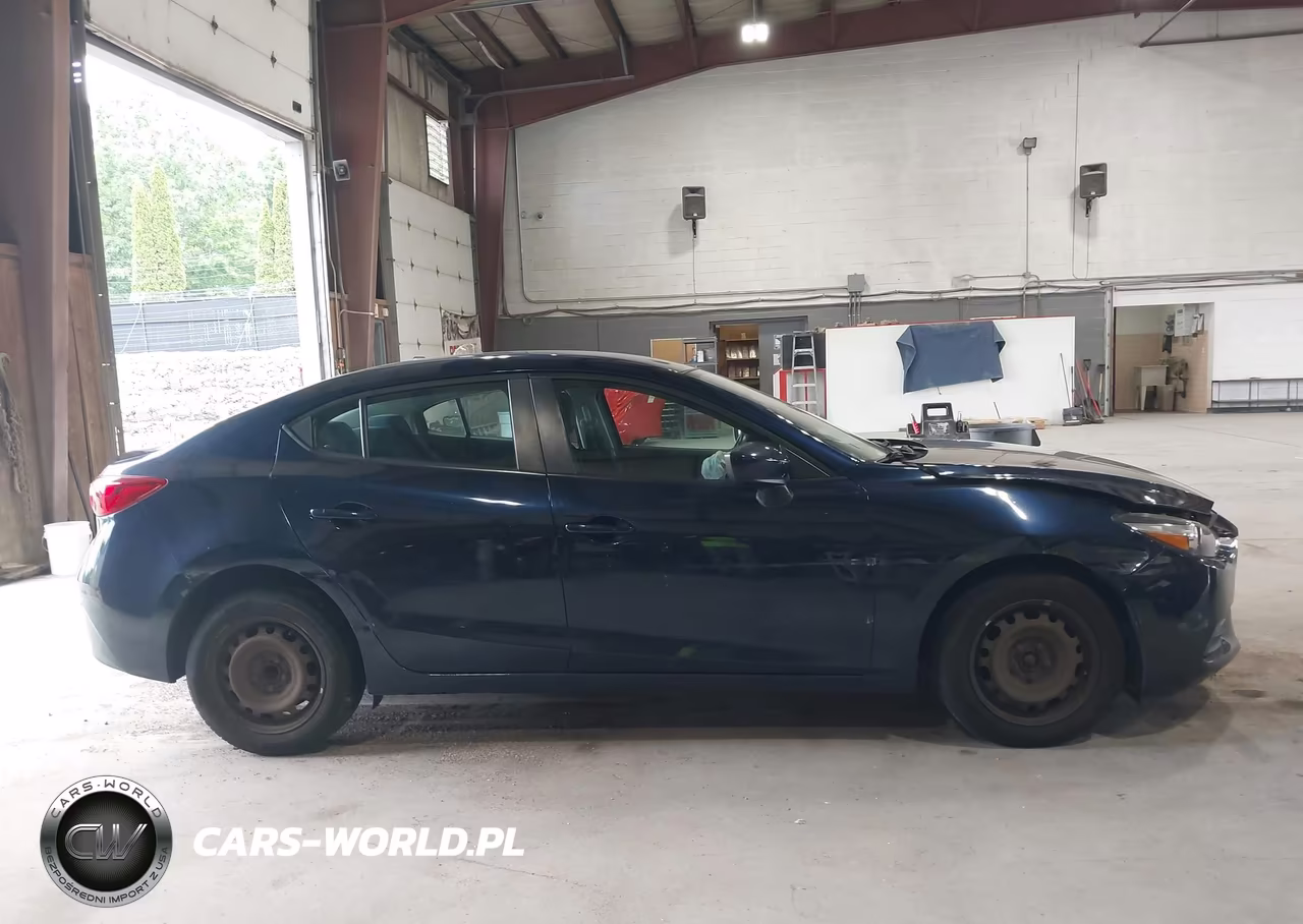 2018 Mazda Mazda3 Sport VIN:3MZBN1U72JM163008 - 13
