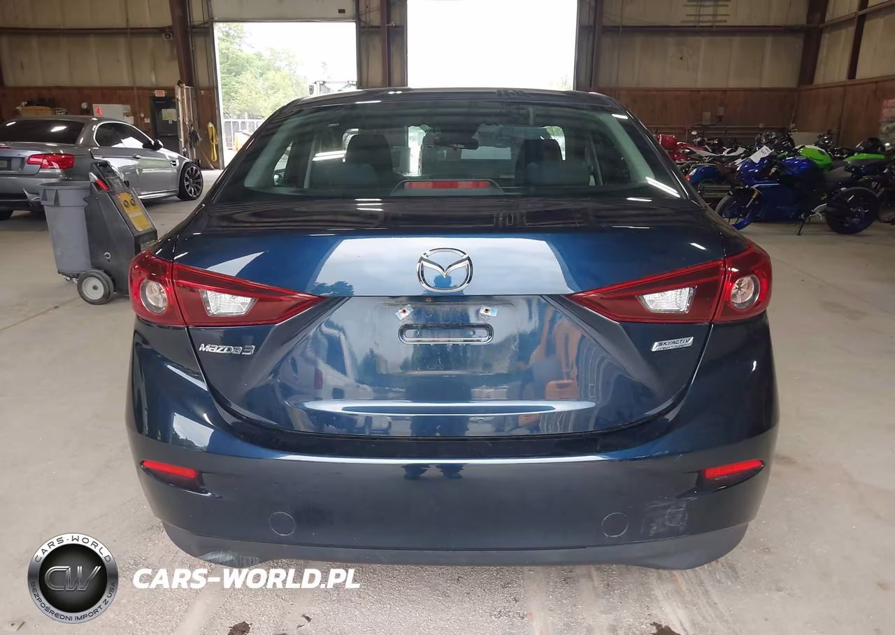 2018 Mazda Mazda3 Sport VIN:3MZBN1U72JM163008 - 16