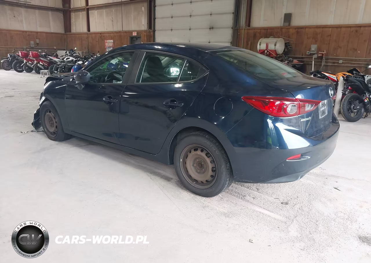 2018 Mazda Mazda3 Sport VIN:3MZBN1U72JM163008 - 3
