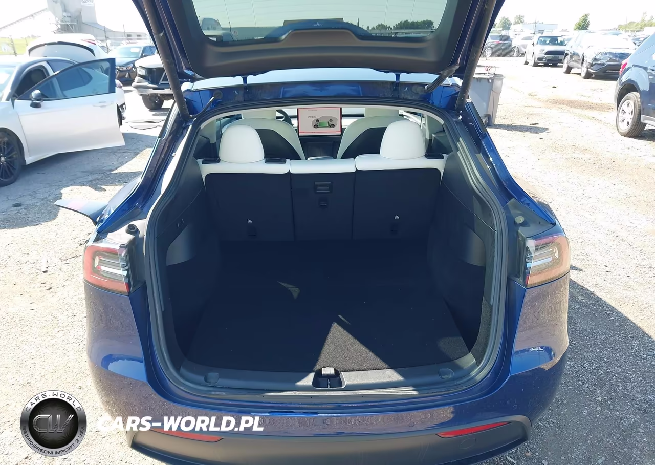 2022 Tesla Model Y Long Range Dual Motor All-Wheel Drive VIN:7SAYGDEE9NF537097 - 12