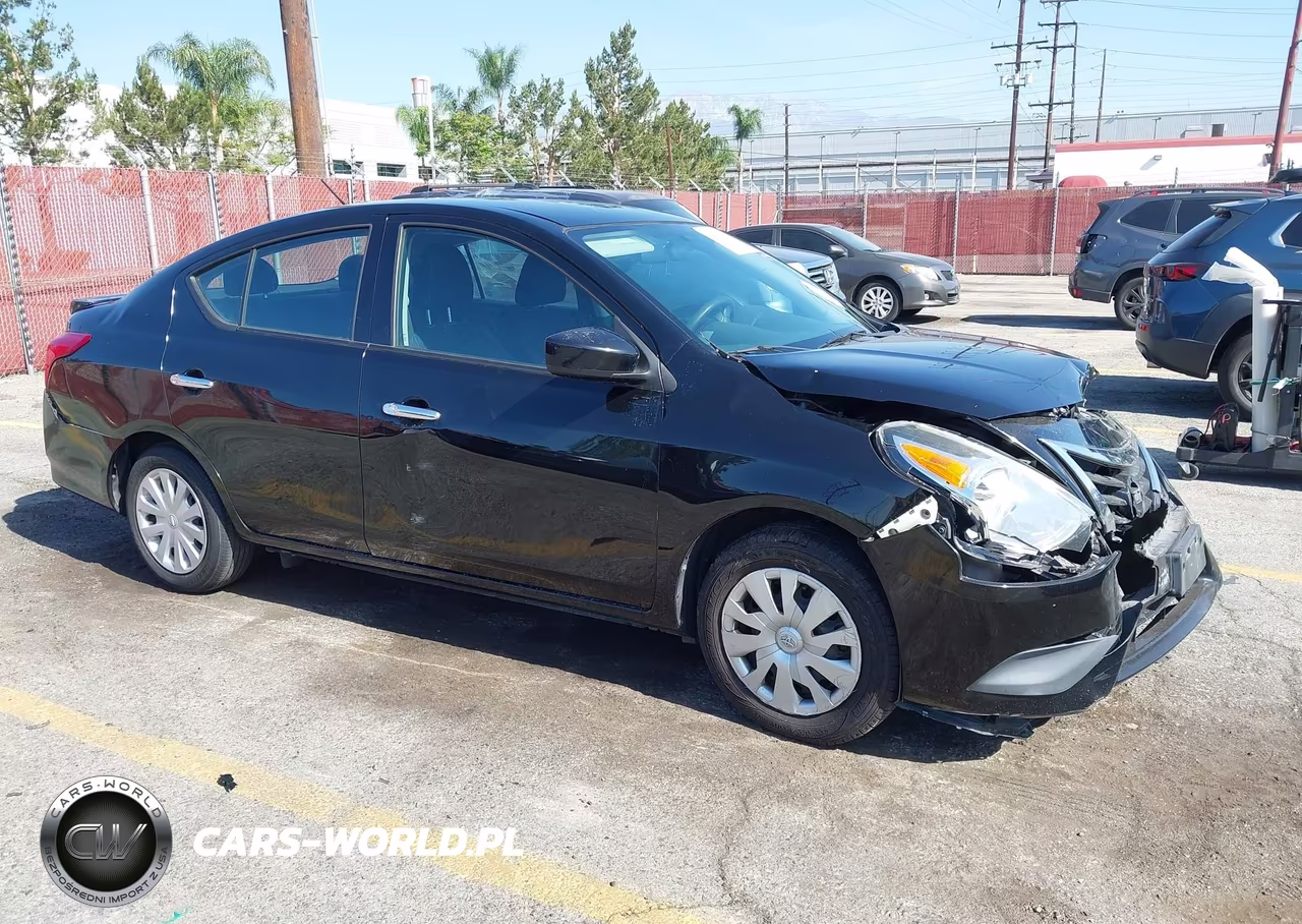 2018 Nissan Versa 1.6 Sv