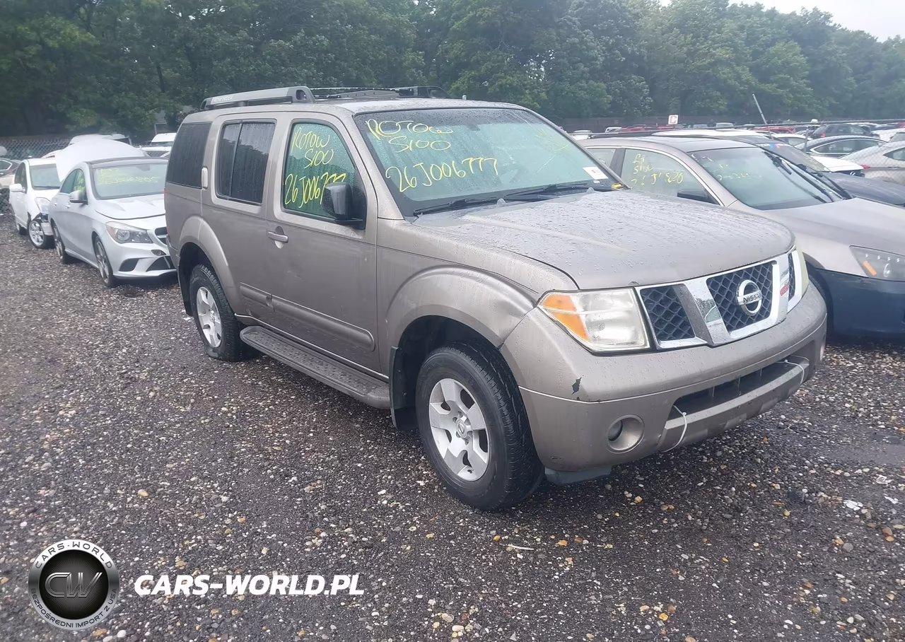 2005 Nissan Pathfinder Xe