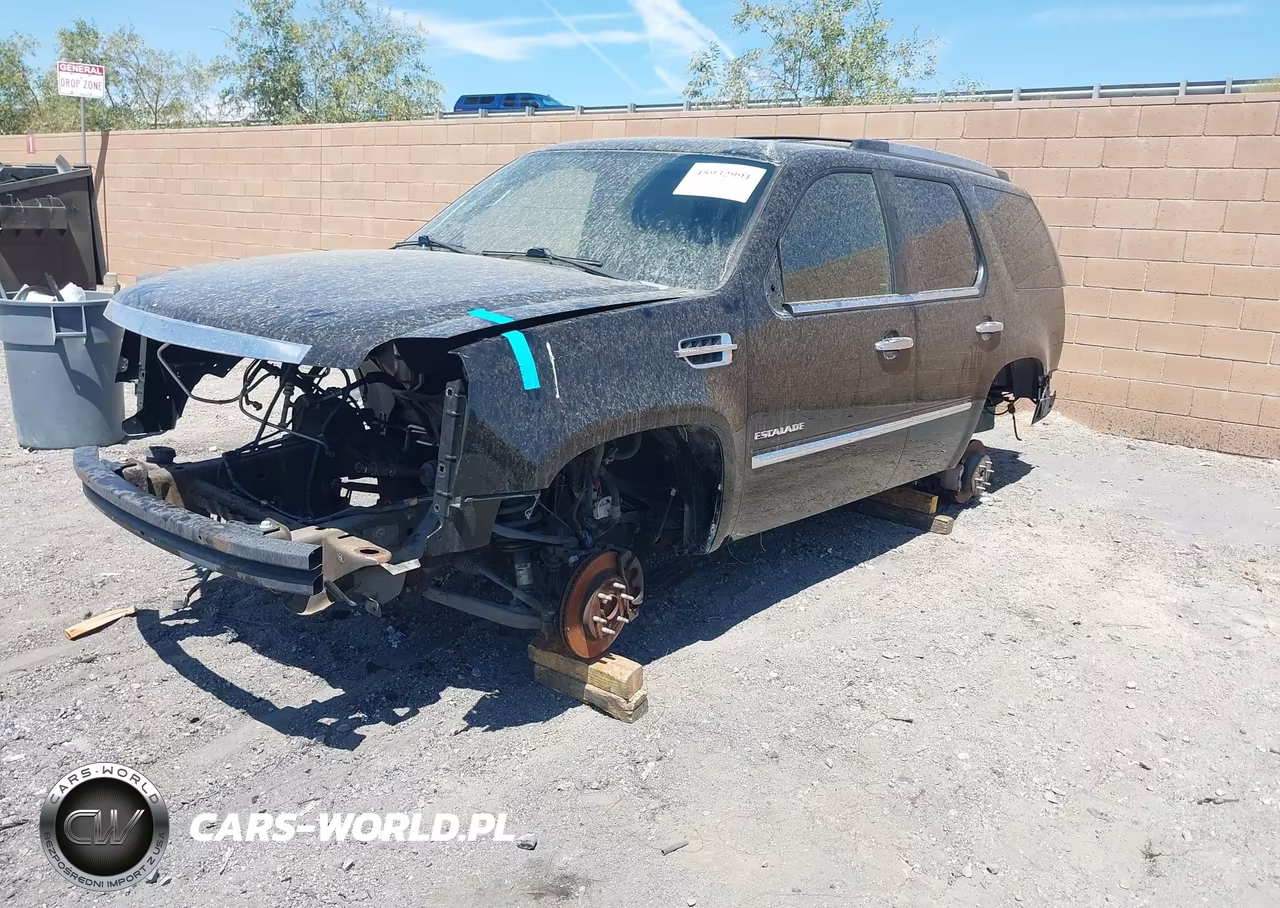 2013 Cadillac Escalade Platinum Edition VIN:1GYS3DEF0DR234932 - 2