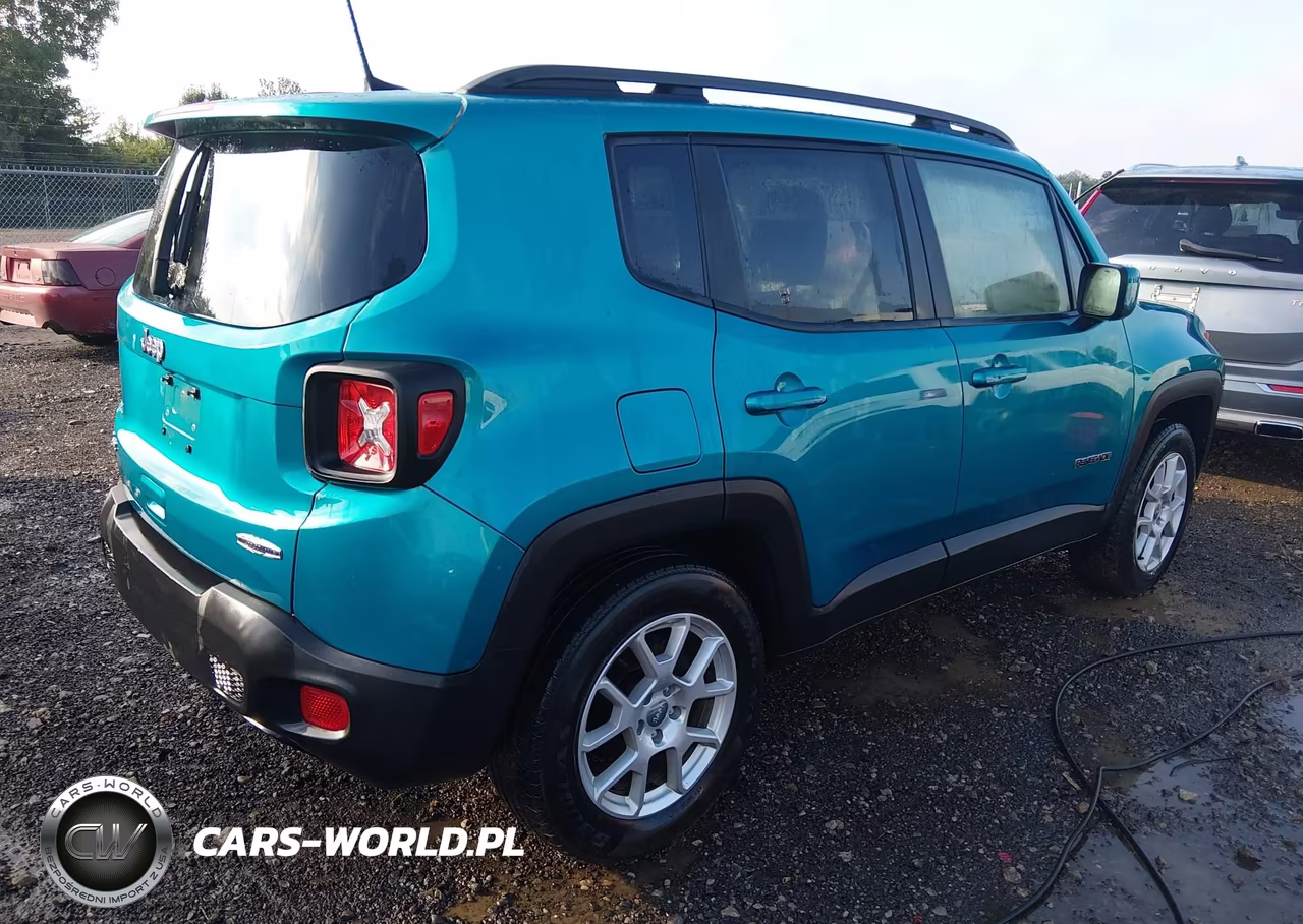 2020 Jeep Renegade Latitude 4X4 VIN:ZACNJBBB7LPL14978 - 4