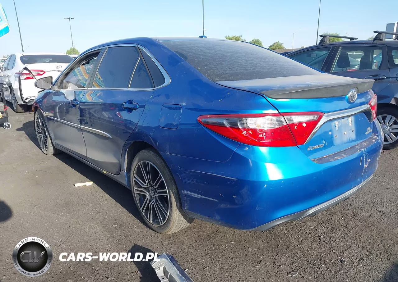 2016 Toyota Camry Se VIN:4T1BF1FK0GU537908 - 3