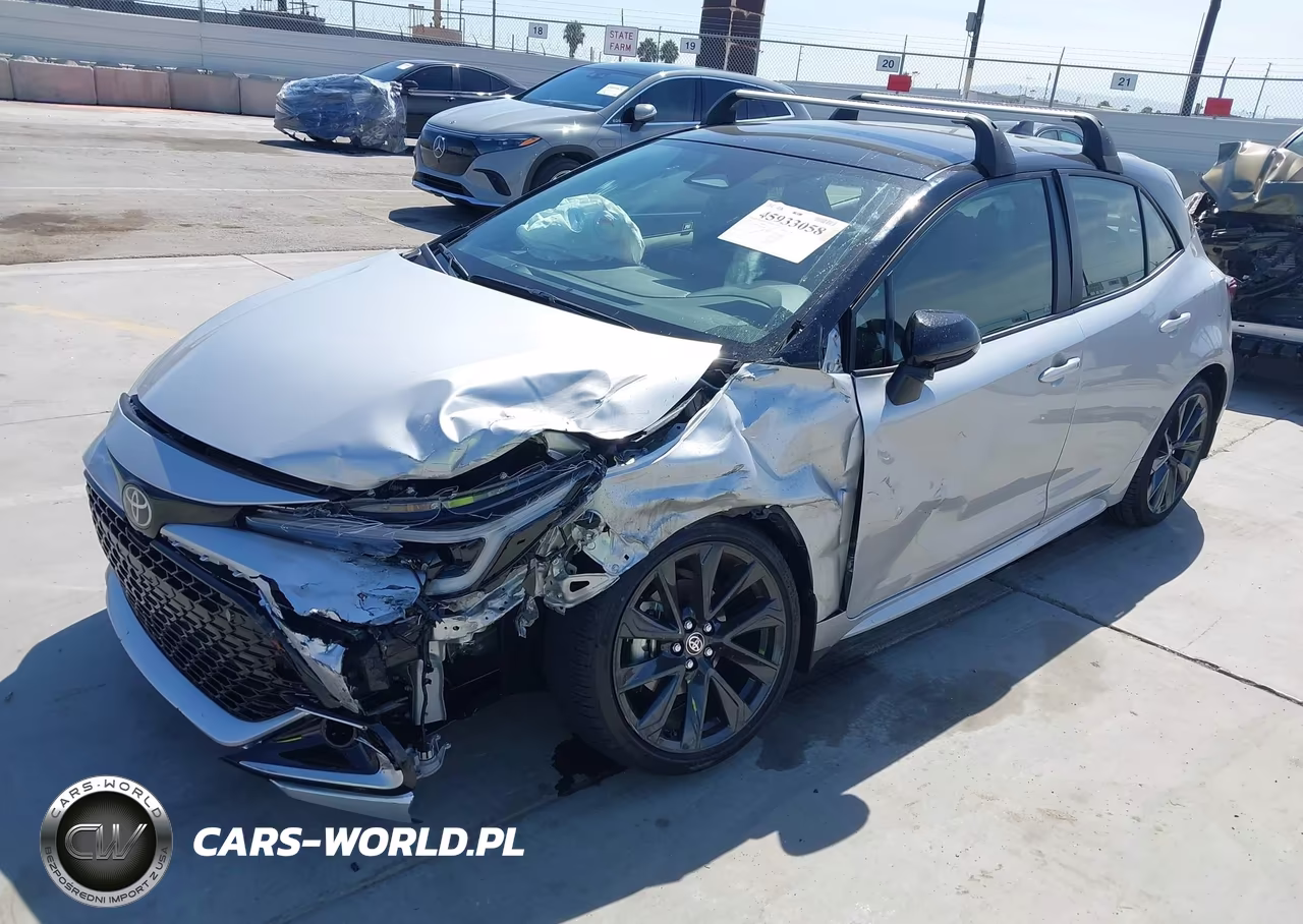 2026 Toyota Corolla Xse VIN:JTNC4MBE3T3270338 - 2