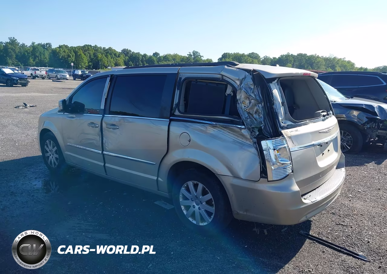 2014 Chrysler Town & Country Touring VIN:2C4RC1BG4ER232726 - 3