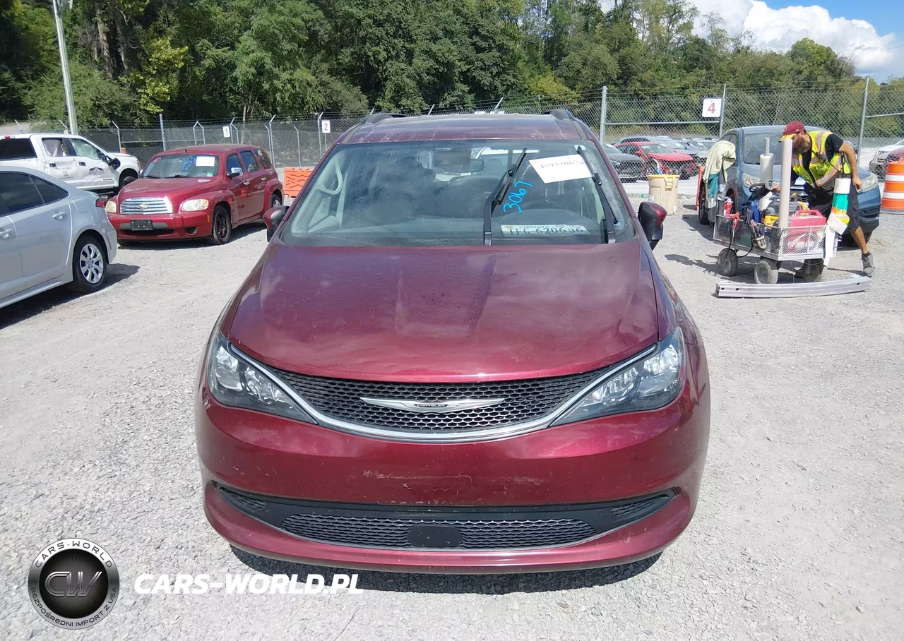 2021 Chrysler Voyager Lxi VIN:2C4RC1DG2MR505304 - 13