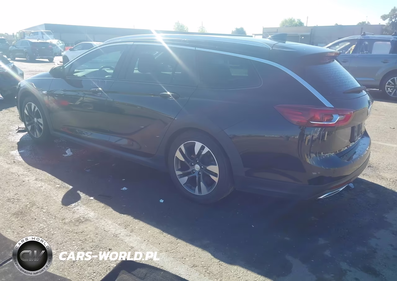 2018 Buick Regal Tourx Essence VIN:W04GV8SX4J1121581 - 3