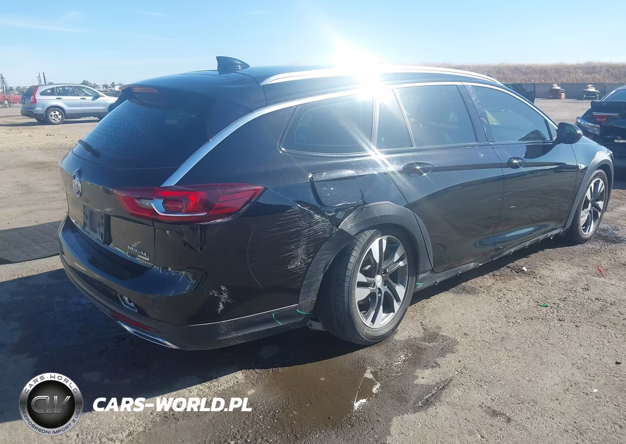 2018 Buick Regal Tourx Essence VIN:W04GV8SX4J1121581 - 4