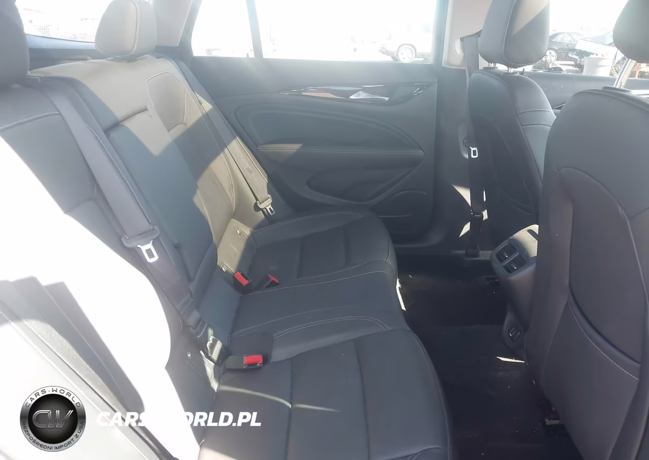 2018 Buick Regal Tourx Essence VIN:W04GV8SX4J1121581 - 8