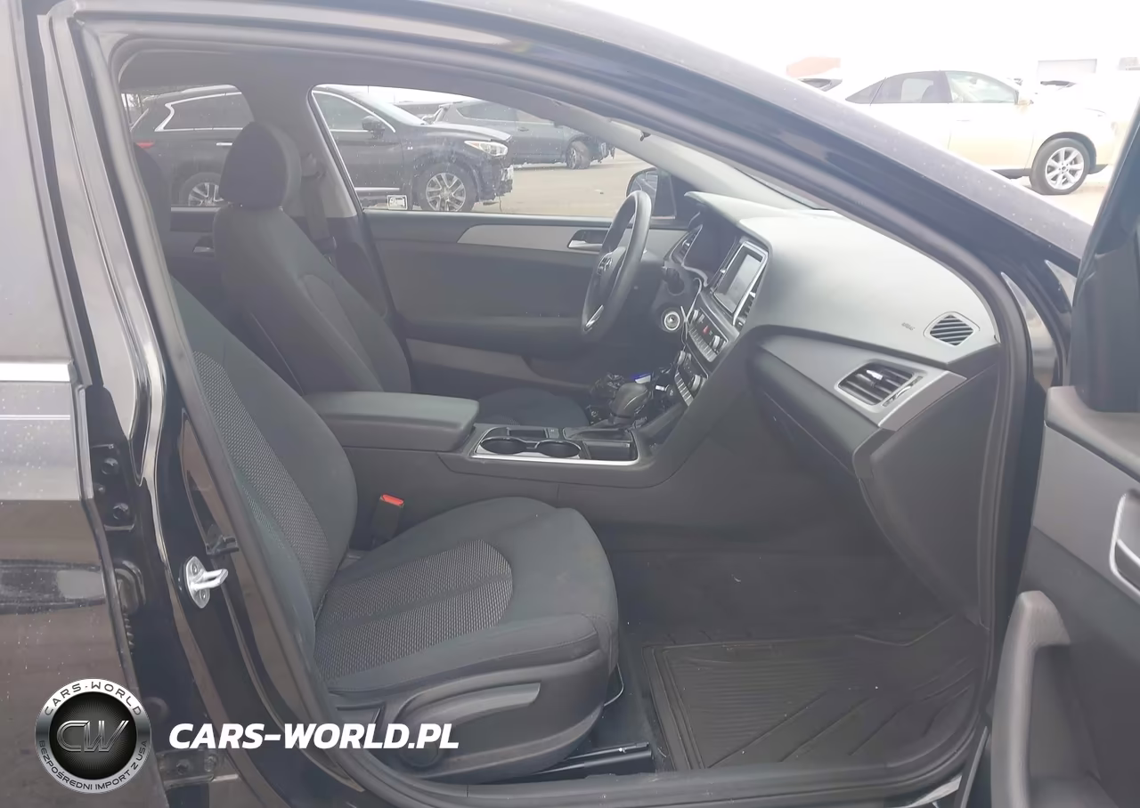 2019 Hyundai Sonata Se VIN:5NPE24AF9KH744793 - 5