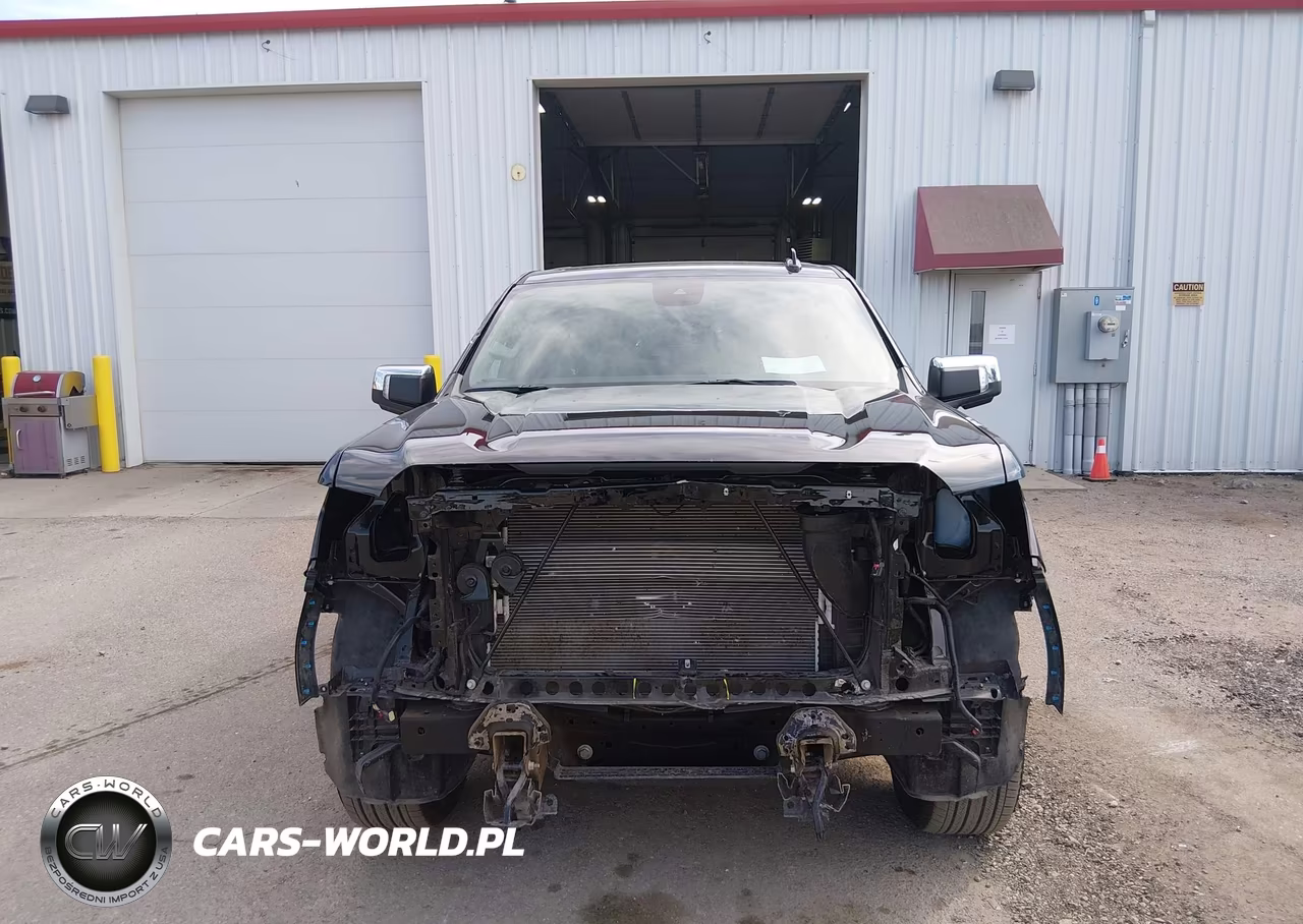 2026 GMC Sierra 1500 , Short Bed, Slt, 4Wd VIN:1GTUUDED2TZ374456 - 13